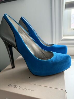 BCBGeneration Bright Blue Suede High Heel Pumps with Gray Heel